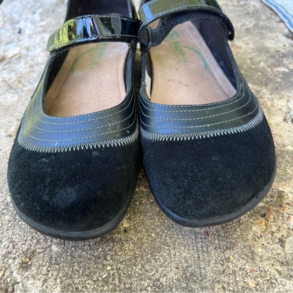 NAOT Kirei Black Leather Mary Janes Flats Comfort Shoes - Picture 2 of 8